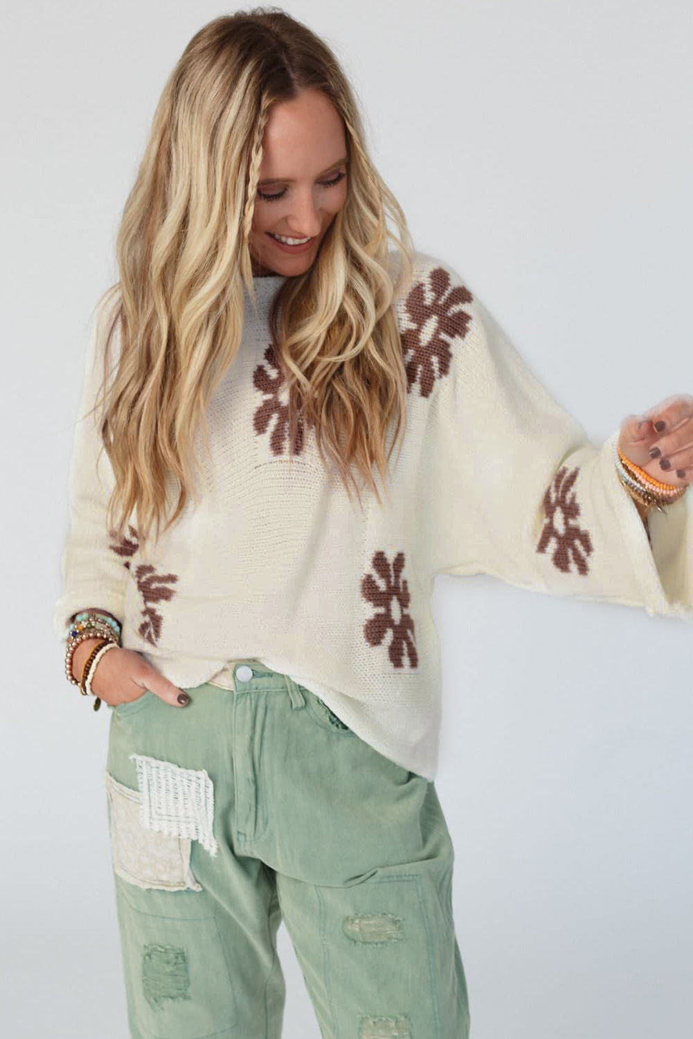 White Colorblock Floral Pattern Round Neck Sweater